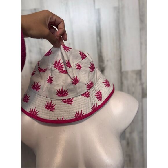 Tequila Cazadores Bucket Hat | White & Pink Agave Print Logo Promo Hat Unisex - Picture 3 of 5